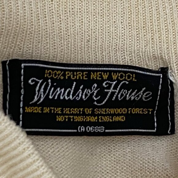 100% wool Windsor House mock neck sweater - Picture 7 of 7